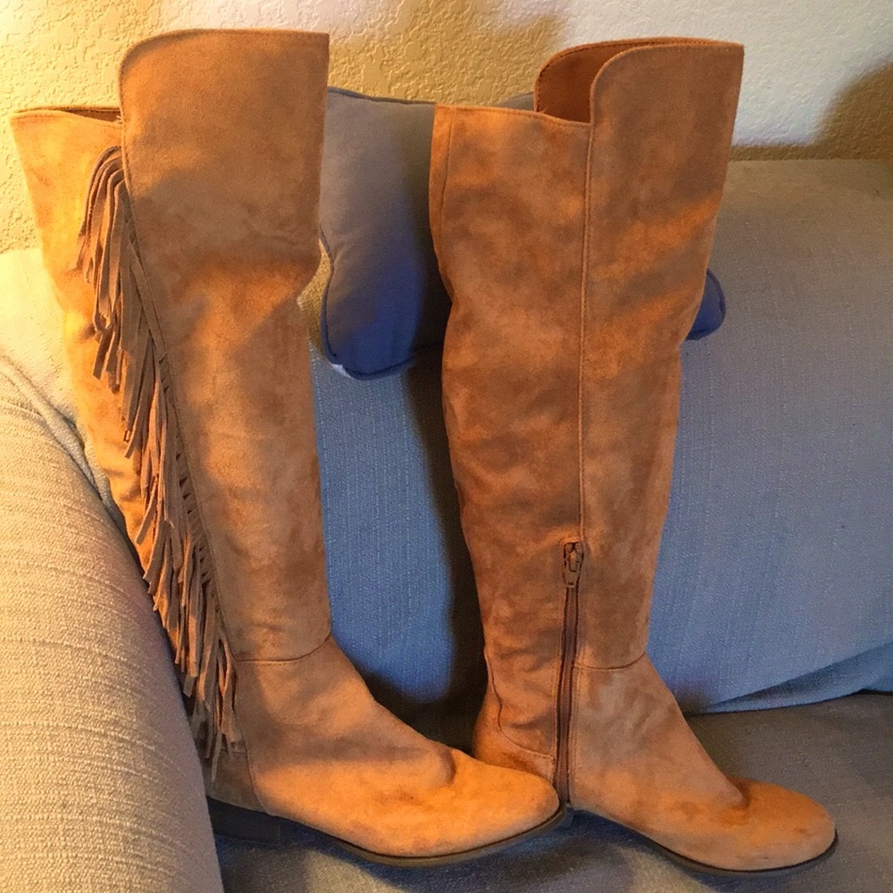 Women's Tan Fringe Knee-High Boots - Picture 6 of 9